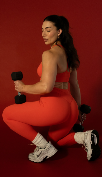 HOT MOM Sculptée en 45
